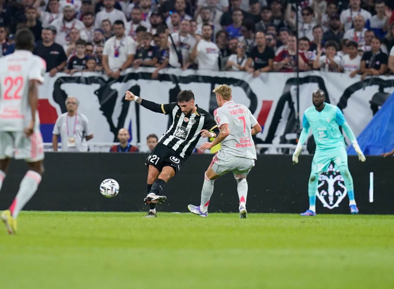 Lyon vs Angers (01:45 &#8211; 20/09) | Xem lại trận đấu